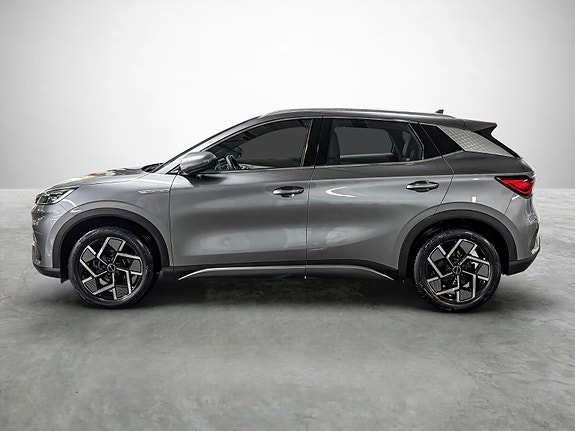 BYD Atto 3 2 of 30