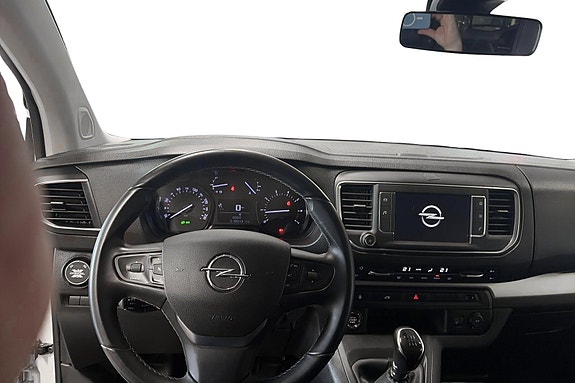 Opel Vivaro 11 of 21