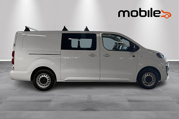 Opel Vivaro 2 of 21