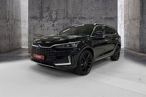 BYD Tang 2 of 15