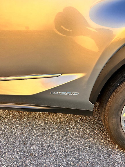 Lexus NX300h 5 of 16