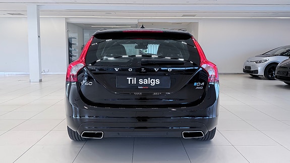 Volvo V60 9 of 30