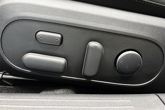 Hyundai Ioniq 6 12 of 18