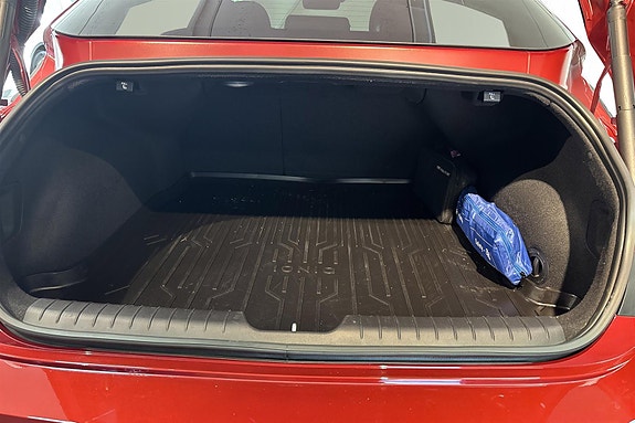 Hyundai Ioniq 6 11 of 18