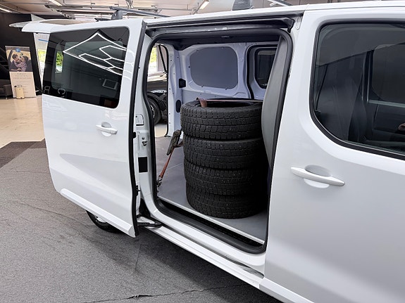Opel Vivaro 15 of 30