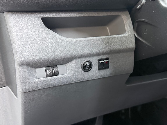 Opel Vivaro 23 of 30