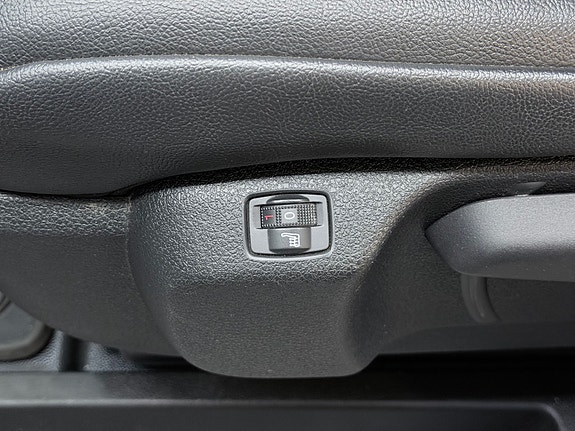 Opel Vivaro 24 of 30