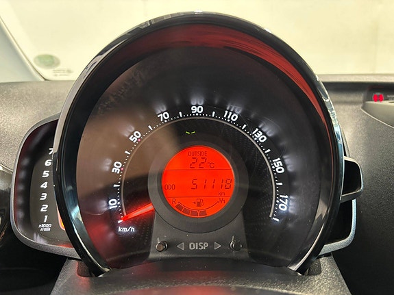 Toyota Aygo 22 of 30
