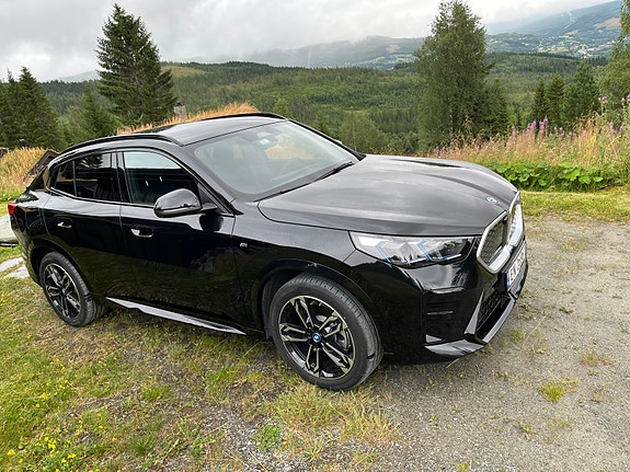 BMW iX2 12 of 12