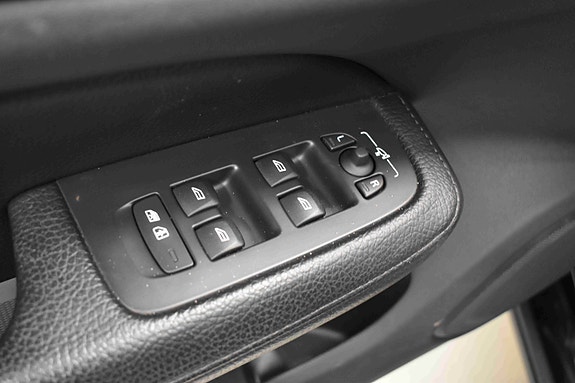 Volvo V60 14 of 21