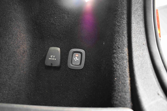 Volvo V60 12 of 21