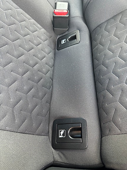 Toyota Corolla 19 of 29