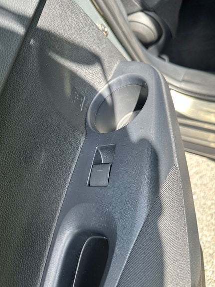 Toyota Corolla 17 of 29