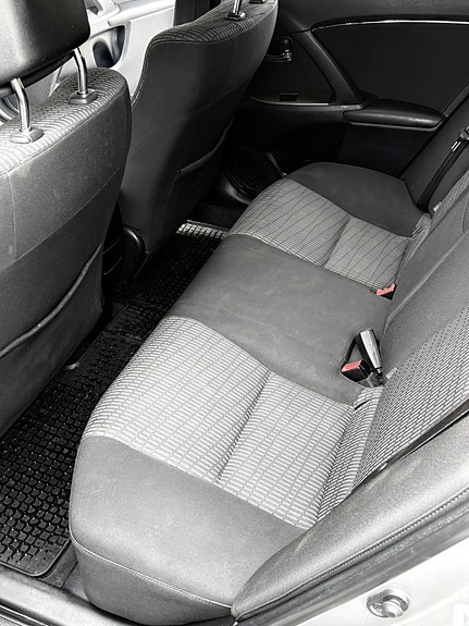 Toyota Avensis 22 of 30