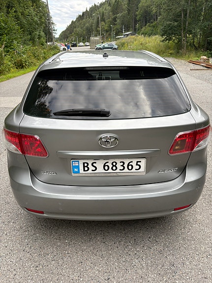 Toyota Avensis 5 of 30