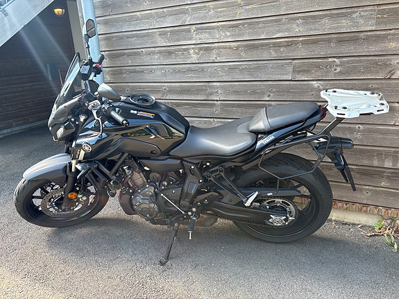 Yamaha MT-07 5 of 9