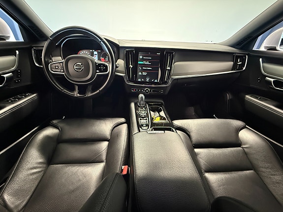 Volvo V90 5 of 30