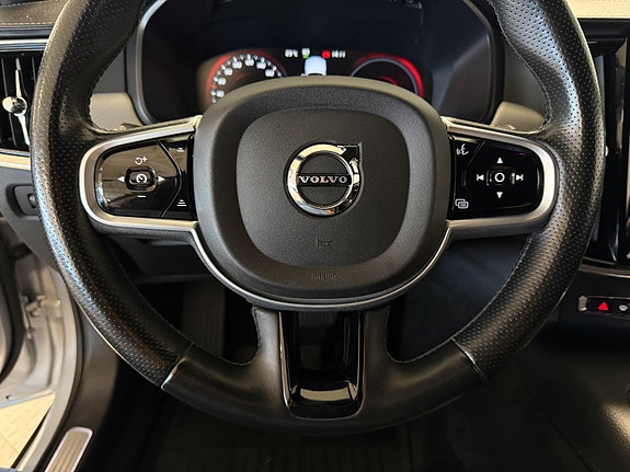 Volvo V90 21 of 30