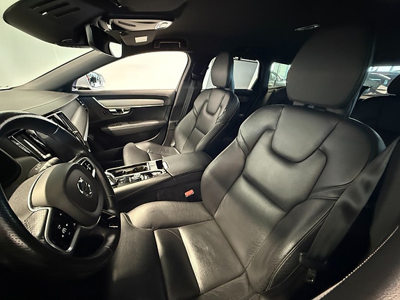 Volvo V90 7 of 30