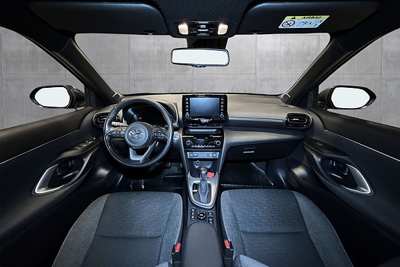 Toyota Yaris Cross 9 of 21