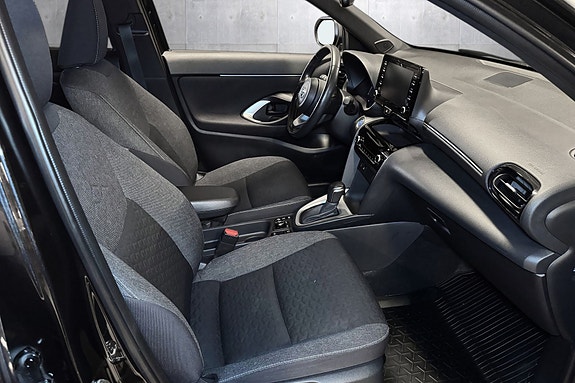 Toyota Yaris Cross 12 of 21