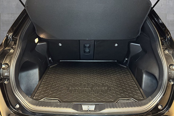 Toyota Yaris Cross 21 of 21
