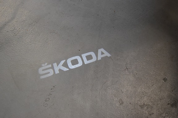 Skoda Octavia Scout 21 of 30