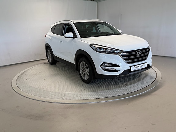 Hyundai Tucson 2 of 30