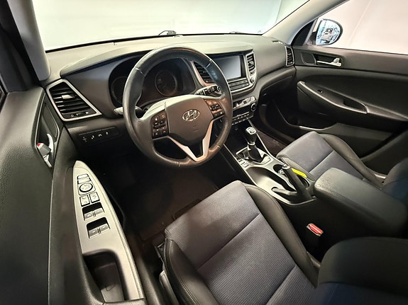 Hyundai Tucson 6 of 30