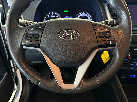 Hyundai Tucson 19 of 30