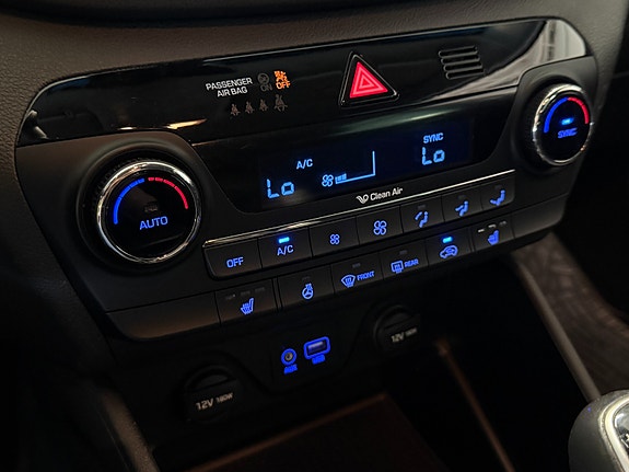 Hyundai Tucson 28 of 30