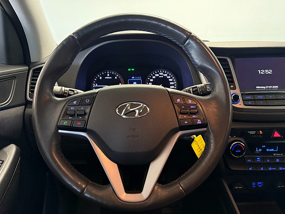 Hyundai Tucson 17 of 30