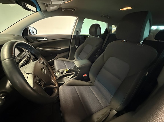 Hyundai Tucson 7 of 30