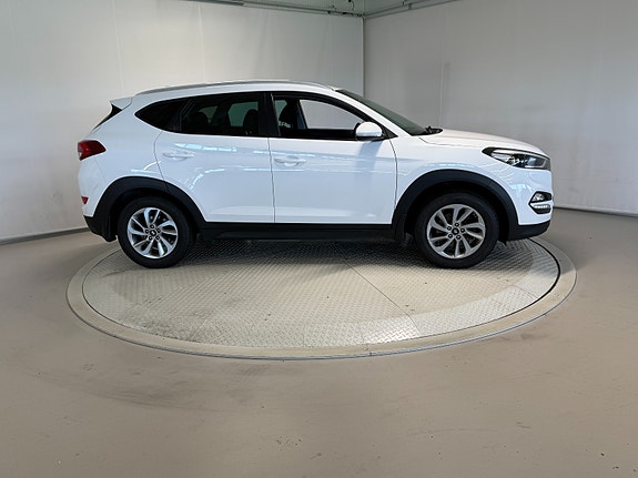 Hyundai Tucson 12 of 30