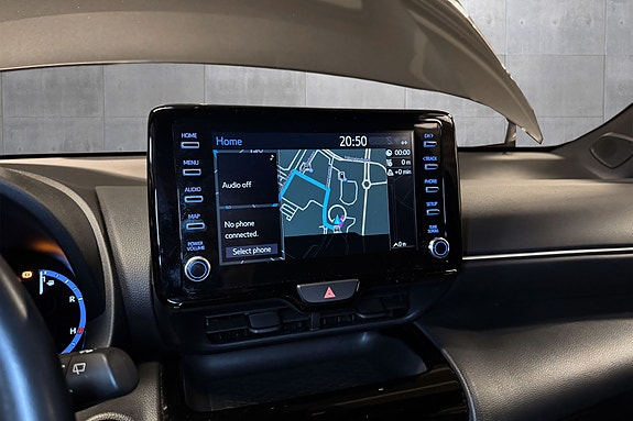 Toyota Yaris Cross 16 of 19