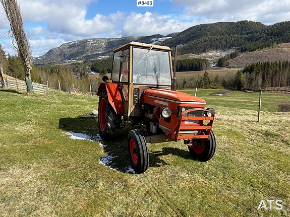 Zetor 1977 4718 2x4 Traktor 13 of 30