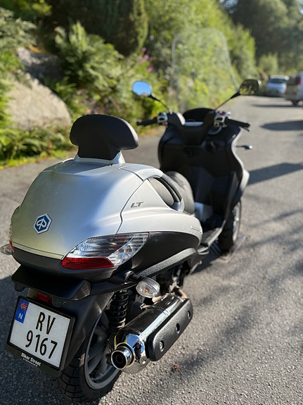 Piaggio MP3 400 LT 9 of 20