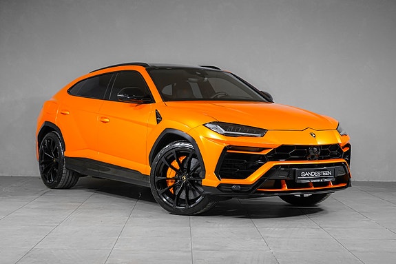 Lamborghini Urus 3 of 30