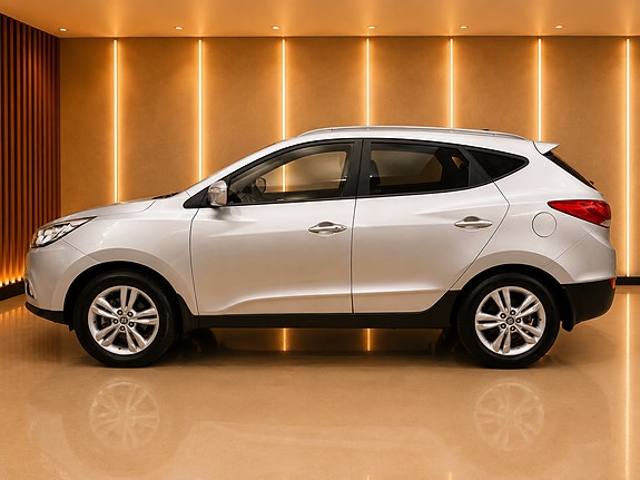 Hyundai ix35 8 of 17