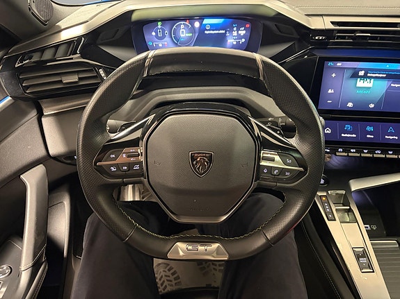 Peugeot 308 14 of 30
