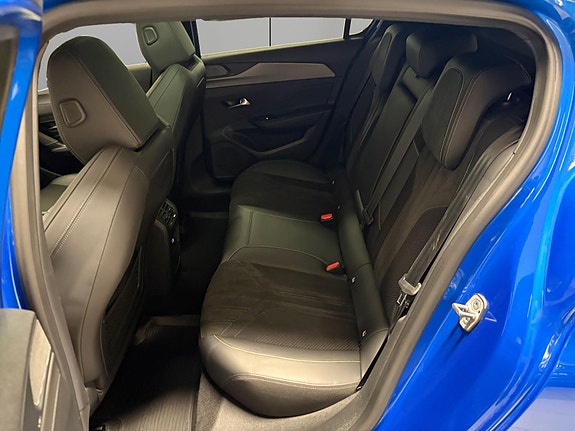 Peugeot 308 23 of 30