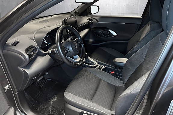 Toyota Yaris Cross 10 of 19
