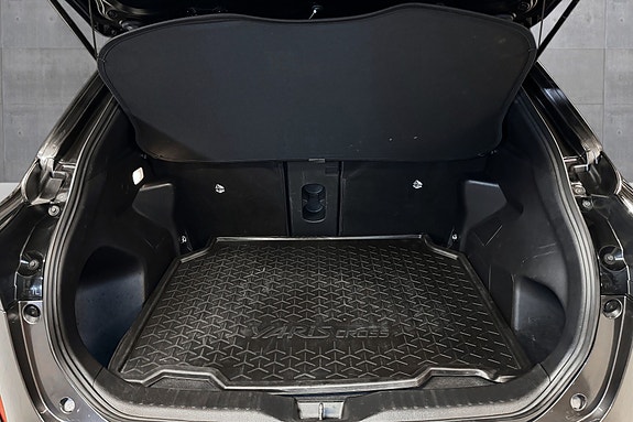 Toyota Yaris Cross 19 of 19