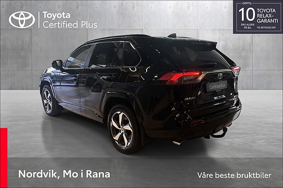 Toyota RAV4 Plug-in Hybrid 3 of 22