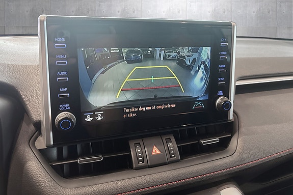 Toyota RAV4 Plug-in Hybrid 17 of 22