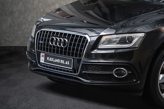 Audi Q5 3 of 28