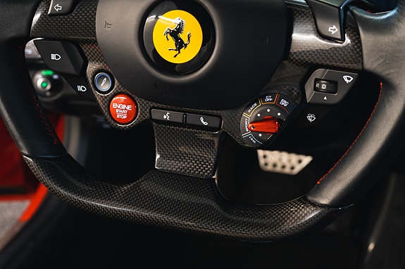 Ferrari 812 Superfast 27 of 30