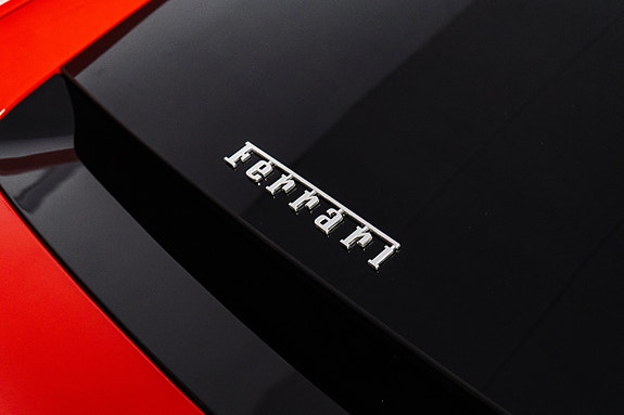 Ferrari 812 Superfast 11 of 30