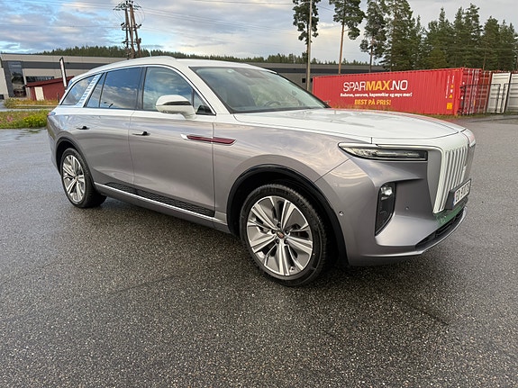 Hongqi E-HS9 10 of 30