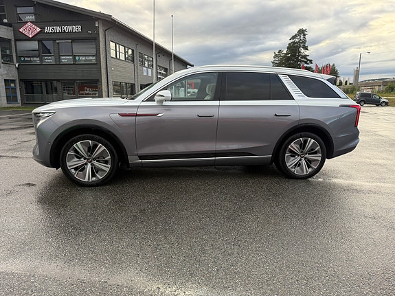 Hongqi E-HS9 4 of 30